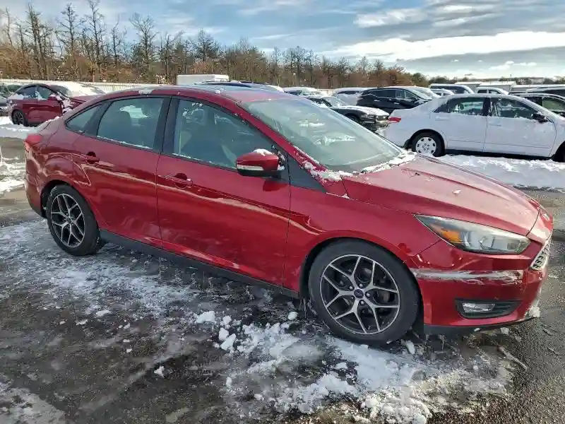1FADP3H24HL250913 2017 FORD FOCUS-3