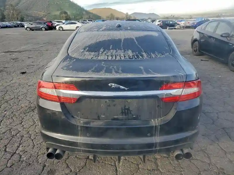 SAJWA0FB5CLS59202 2012 JAGUAR XF-5